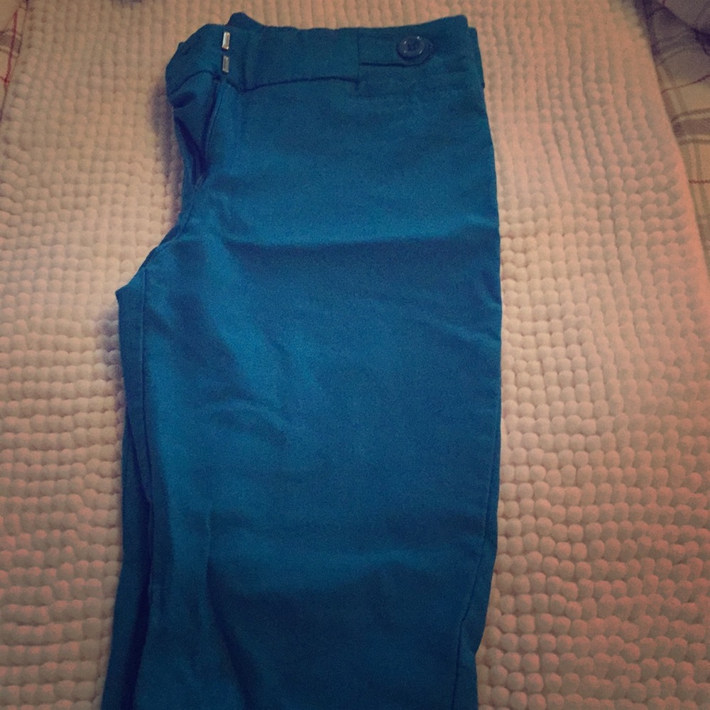 Knee length capris